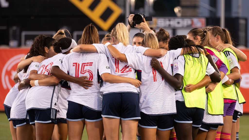 whitecaps team huddle