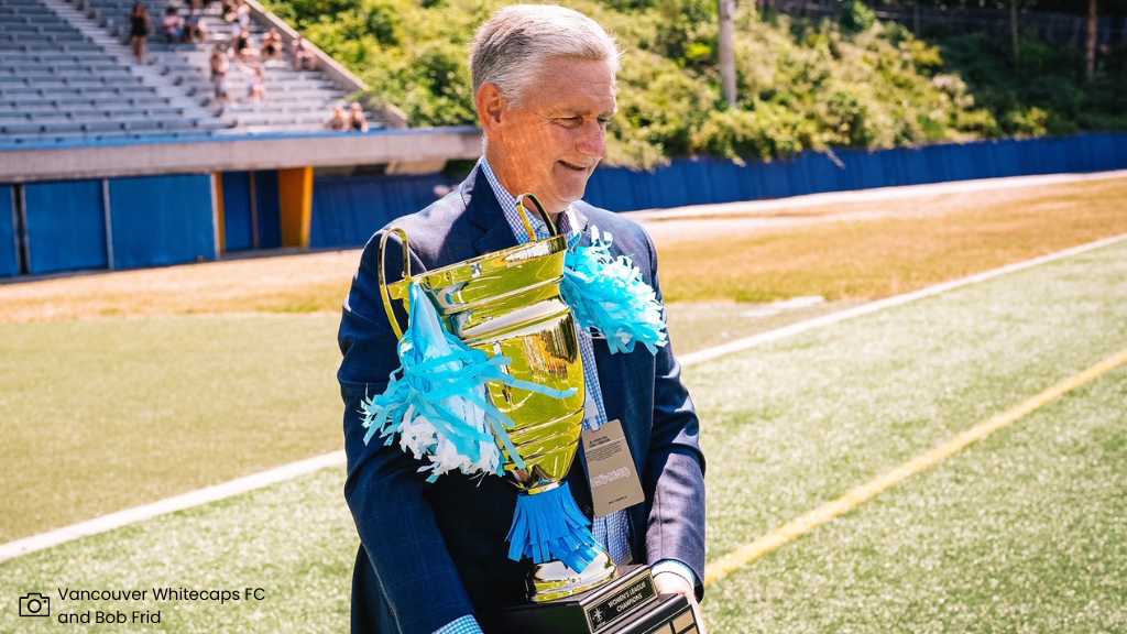 Stuart Neely with trophy